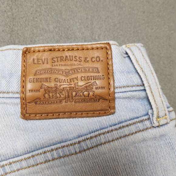 Levi's special edition ribcage straight rhinestone jeans size 25 Studed - Picture 12 of 16